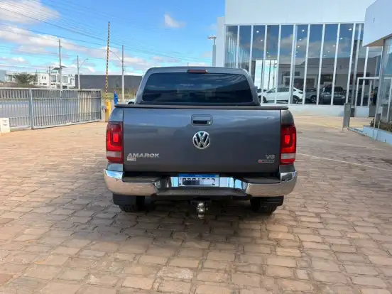 VOLKSWAGEN-AMAROK-3.0 V6 TDI DIESEL HIGHLINE CD 4MOTION AUTOMÁTICO VOLKSWAGEN-AMAROK-2021