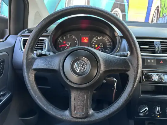 VOLKSWAGEN-FOX-1.6 MI 8V FLEX 4P MANUAL VOLKSWAGEN-FOX-2012
