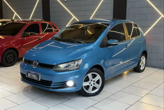VOLKSWAGEN FOX 1.6 MSI HIGHLINE 16V FLEX 4P MANUAL VOLKSWAGEN FOX 1.6 MSI HIGHLINE 16V FLEX 4P MANUAL