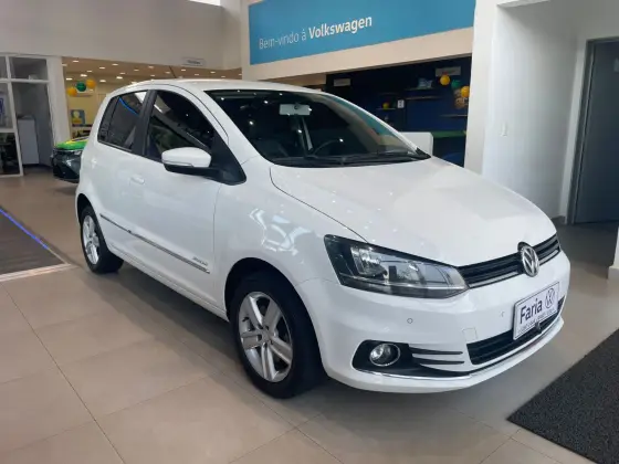 VOLKSWAGEN FOX 1.6 MSI HIGHLINE 16V FLEX 4P MANUAL VOLKSWAGEN FOX 1.6 MSI HIGHLINE 16V FLEX 4P MANUAL