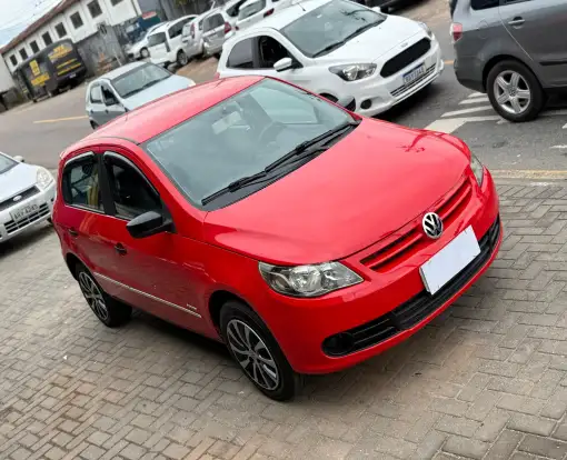 VOLKSWAGEN-GOL-2010