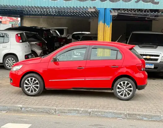 VOLKSWAGEN-GOL-2010