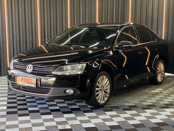 VOLKSWAGEN JETTA 2.0 TSI HIGHLINE 211CV GASOLINA 4P TIPTRONIC