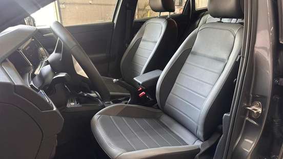 VOLKSWAGEN-NIVUS-1.0 200 TSI TOTAL FLEX HIGHLINE AUTOMÁTICO VOLKSWAGEN-NIVUS-2024