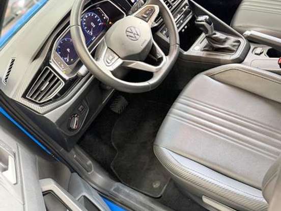 VOLKSWAGEN-NIVUS-1.0 200 TSI TOTAL FLEX HIGHLINE AUTOMÁTICO VOLKSWAGEN-NIVUS-2024