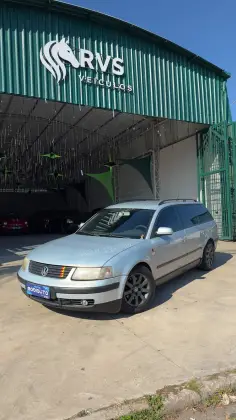 VOLKSWAGEN PASSAT 1.8 VARIANT 20V TURBO GASOLINA 4P MANUAL