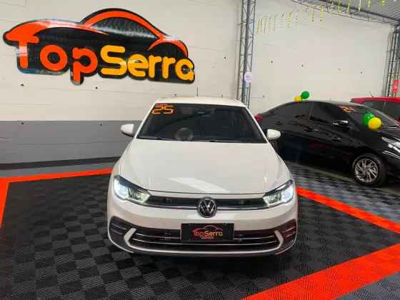 VOLKSWAGEN POLO 1.0 170 TSI HIGHLINE AUTOMÁTICO