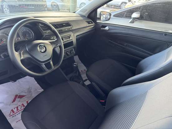 VOLKSWAGEN-SAVEIRO-2016