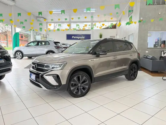 VOLKSWAGEN TAOS 1.4 250 TSI TOTAL FLEX HIGHLINE AUTOMÁTICO