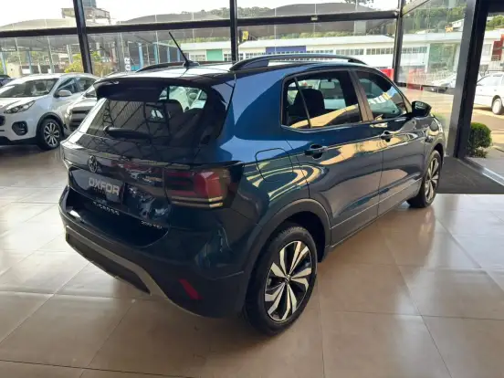 VOLKSWAGEN-T-CROSS-2024