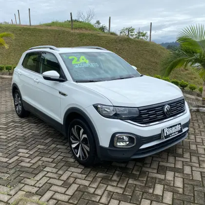 VOLKSWAGEN T-CROSS 1.4 250 TSI TOTAL FLEX HIGHLINE AUTOMÁTICO VOLKSWAGEN T-CROSS 1.4 250 TSI TOTAL FLEX HIGHLINE AUTOMÁTICO