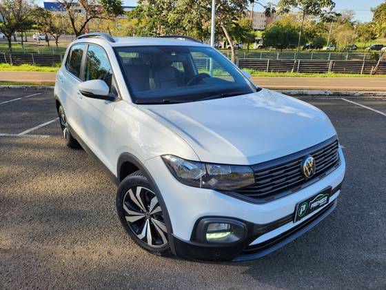 VOLKSWAGEN T-CROSS 1.0 200 TSI TOTAL FLEX AUTOMÁTICO