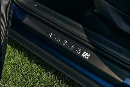 VOLKSWAGEN-T-CROSS-2026