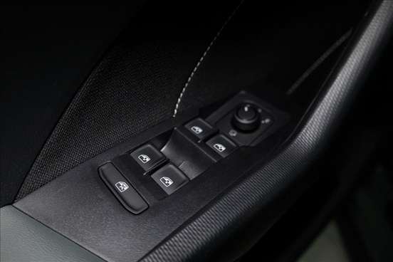 VOLKSWAGEN-T-CROSS-2026