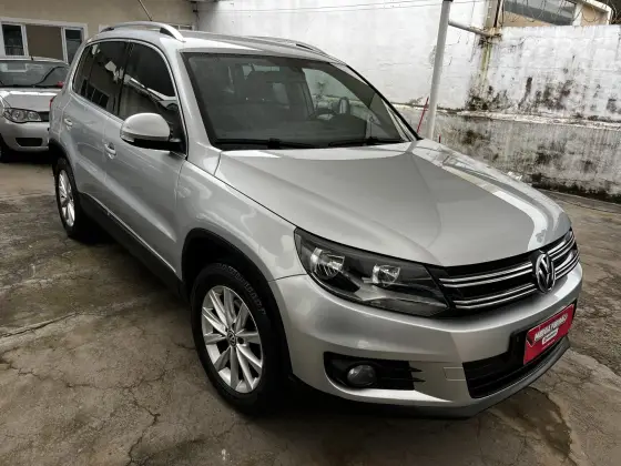 VOLKSWAGEN TIGUAN 2.0 TSI 16V TURBO GASOLINA 4P TIPTRONIC VOLKSWAGEN TIGUAN 2.0 TSI 16V TURBO GASOLINA 4P TIPTRONIC