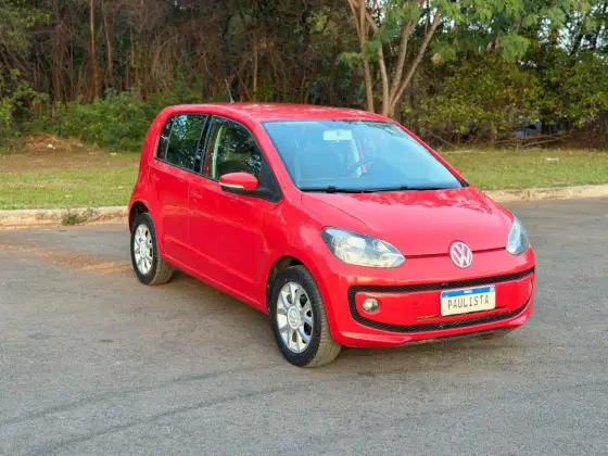 VOLKSWAGEN UP 1.0 MPI HIGH UP 12V FLEX 4P MANUAL VOLKSWAGEN UP 1.0 MPI HIGH UP 12V FLEX 4P MANUAL