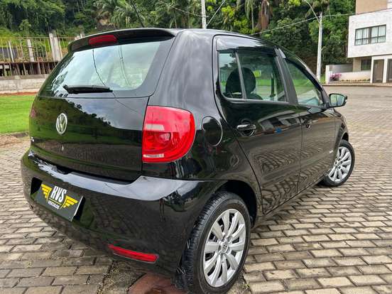 VOLKSWAGEN-FOX-1.0 MI 8V FLEX 4P MANUAL VOLKSWAGEN-FOX-2014