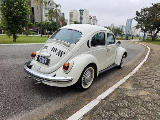 VOLKSWAGEN-FUSCA-1.5 8V GASOLINA 2P MANUAL VOLKSWAGEN-FUSCA-1975