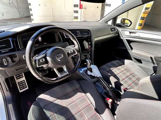 VOLKSWAGEN-GOLF-2.0 350 TSI GASOLINA GTI DSG VOLKSWAGEN-GOLF-2019