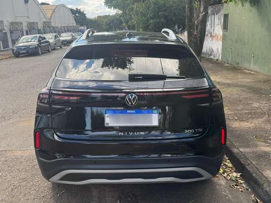 VOLKSWAGEN-NIVUS-1.0 200 TSI TOTAL FLEX HIGHLINE AUTOMÁTICO VOLKSWAGEN-NIVUS-2024