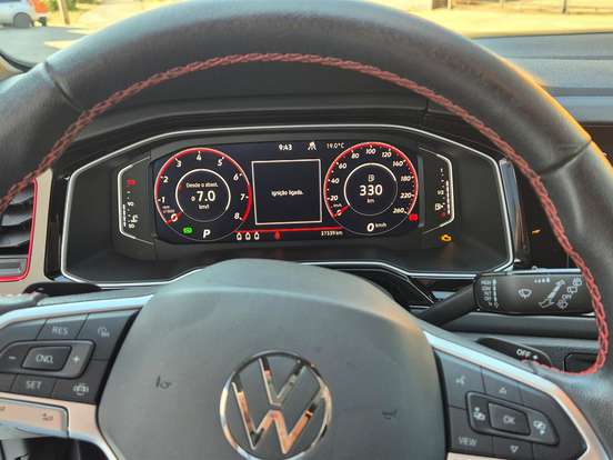 VOLKSWAGEN-POLO-1.4 250 TSI GTS AUTOMÁTICO VOLKSWAGEN-POLO-2023