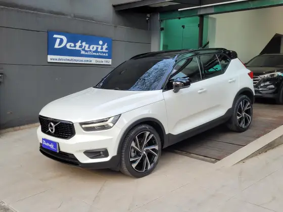 VOLVO XC40 2.0 T5 GASOLINA R-DESIGN AWD GEARTRONIC VOLVO XC40 2.0 T5 GASOLINA R-DESIGN AWD GEARTRONIC