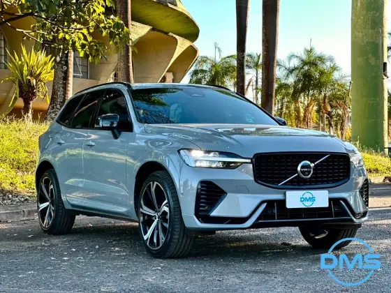 VOLVO XC60 2.0 T8 RECHARGE ULTIMATE DARK AWD GEARTRONIC VOLVO XC60 2.0 T8 RECHARGE ULTIMATE DARK AWD GEARTRONIC