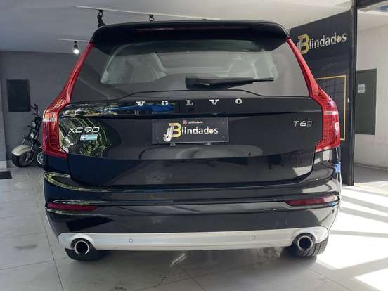 VOLVO-XC90-2.0 MOMENTUM TURBO GASOLINA 4P 4X4 AUTOMÁTICO VOLVO-XC90-2015