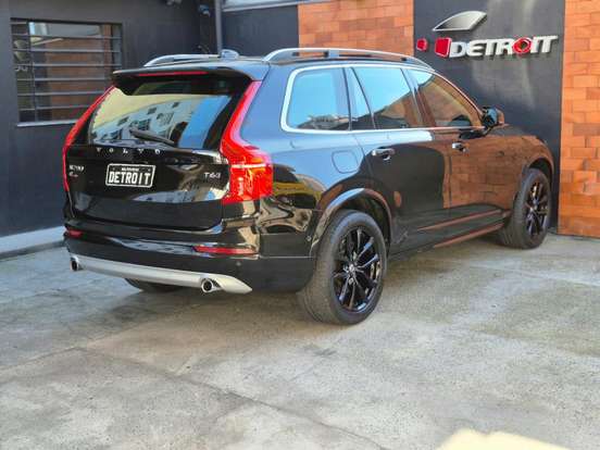VOLVO-XC90-2.0 T6 GASOLINA MOMENTUM AWD GEARTRONIC VOLVO-XC90-2018