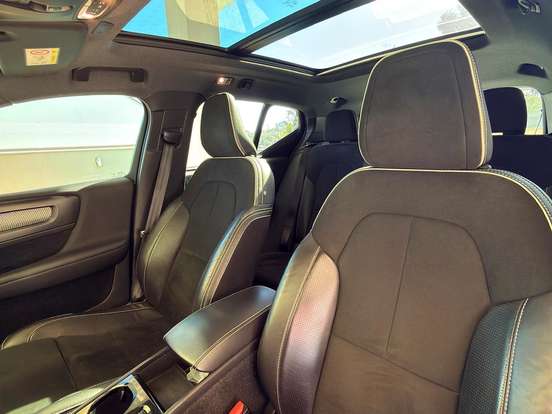 VOLVO-XC40-1.5 T5 RECHARGE R-DESIGN GEARTRONIC VOLVO-XC40-2020