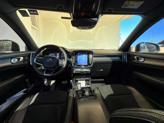 VOLVO-XC40-1.5 T5 RECHARGE R-DESIGN GEARTRONIC VOLVO-XC40-2020