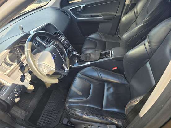 VOLVO-XC60-2.0 T5 DYNAMIC FWD TURBO GASOLINA 4P AUTOMÁTICO VOLVO-XC60-2014