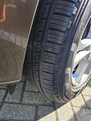 VOLVO-XC60-2014