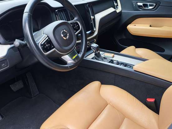VOLVO-XC60-2.0 T5 GASOLINA INSCRIPTION AWD GEARTRONIC VOLVO-XC60-2018