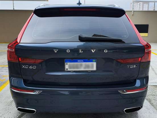VOLVO-XC60-2.0 T5 GASOLINA INSCRIPTION AWD GEARTRONIC VOLVO-XC60-2018