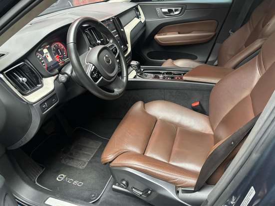 VOLVO-XC60-2.0 T5 GASOLINA INSCRIPTION AWD GEARTRONIC VOLVO-XC60-2018