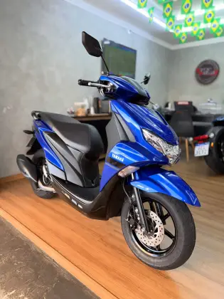 YAMAHA FLUO 125 ABS YAMAHA FLUO 125 ABS
