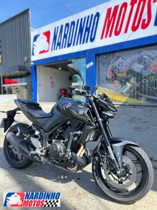YAMAHA MT-03 ABS YAMAHA MT-03 ABS