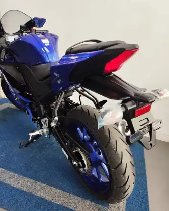 YAMAHA-YZF R15-2026