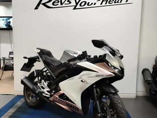 YAMAHA-YZF R15 YAMAHA-YZF R15-2026