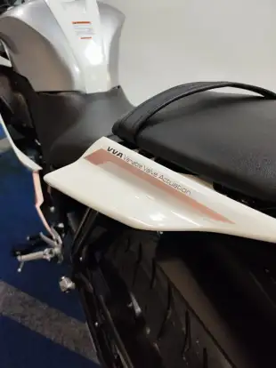 YAMAHA-YZF R15-2026