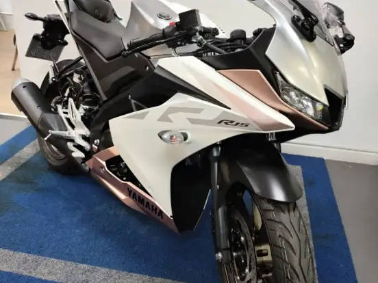 YAMAHA-YZF R15 YAMAHA-YZF R15-2026
