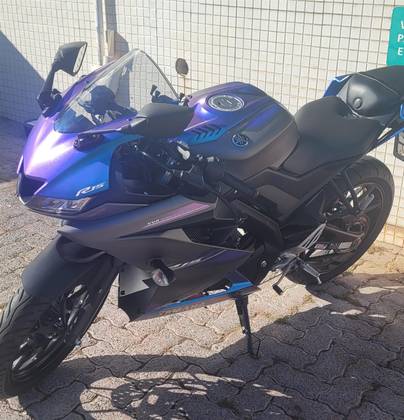 YAMAHA YZF R15 