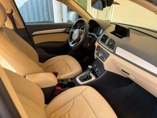 AUDI-Q3-1.4 TFSI ATTRACTION GASOLINA 4P S TRONIC AUDI-Q3-2016
