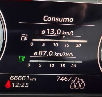 AUDI-Q5-2023
