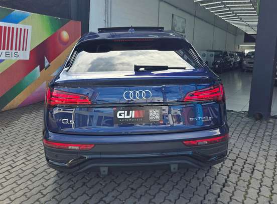 AUDI-Q5-2023