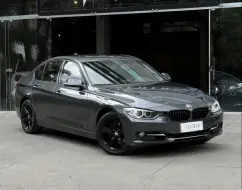 BMW 320i 2.0 16V TURBO ACTIVE FLEX 4P AUTOMÁTICO BMW 320i 2.0 16V TURBO ACTIVE FLEX 4P AUTOMÁTICO