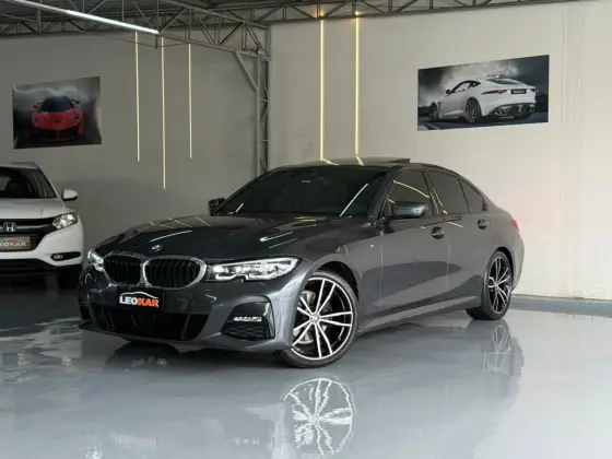 BMW 320i 2.0 16V TURBO FLEX M SPORT AUTOMÁTICO BMW 320i 2.0 16V TURBO FLEX M SPORT AUTOMÁTICO