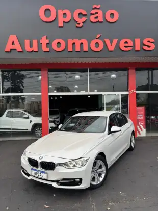 BMW-320i-2013