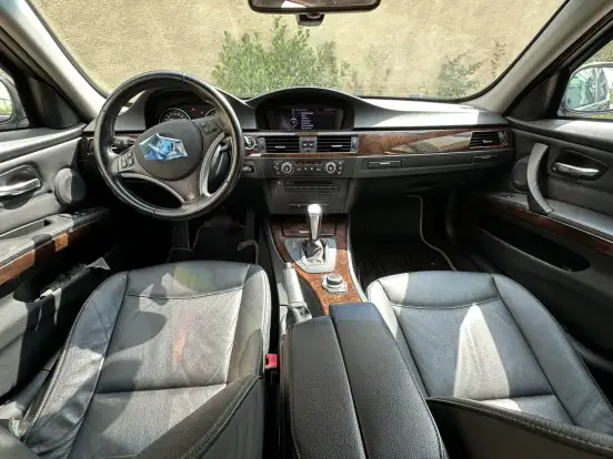 BMW-335i-2008